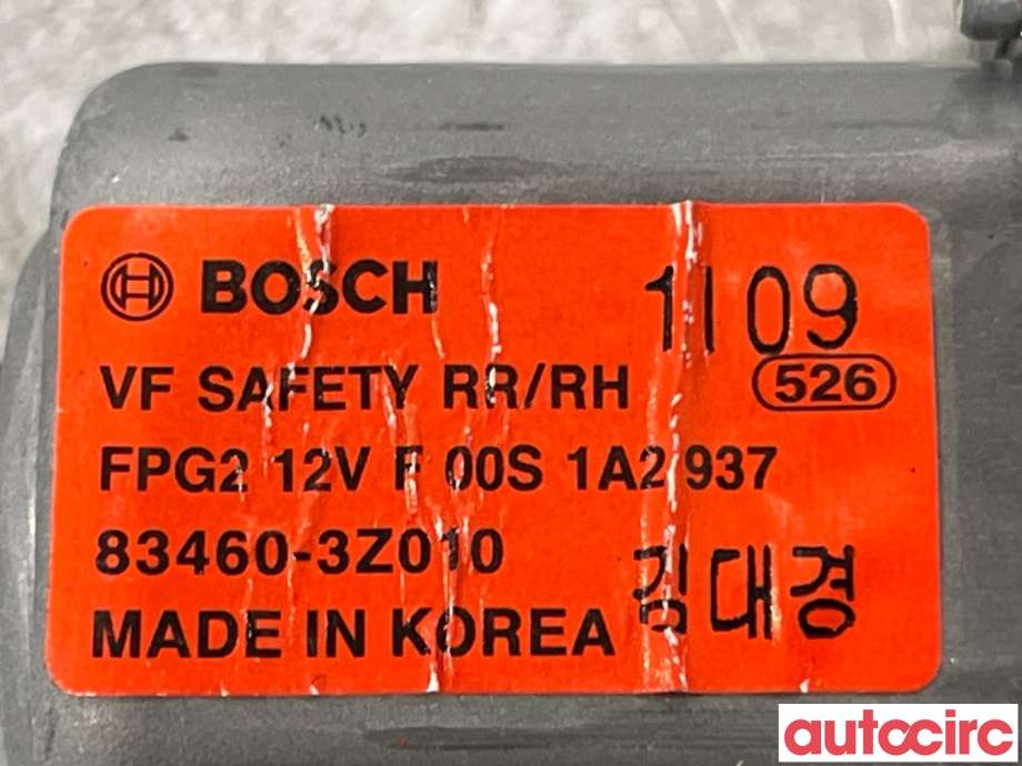 Ruteheis høyre bak til Hyundai i40 2012-2017  (HYUNDAI|834603Z010|F00S1A2937|83460-3Z010)