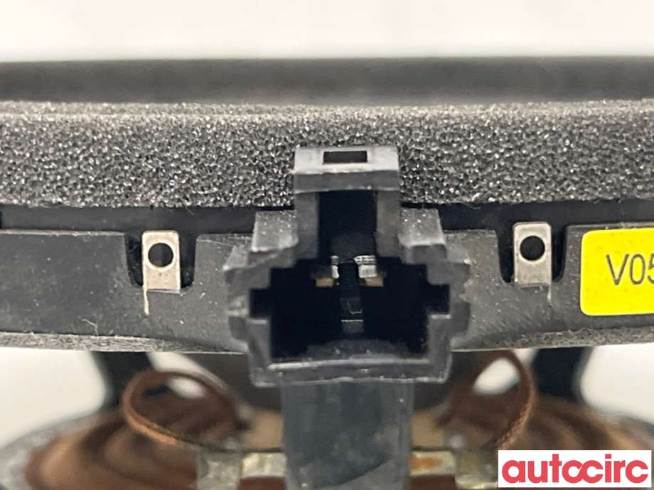 Bilstereo høyttaler til Hyundai i40 2012-2017  (HYUNDAI|963303Z050||96330-3Z050)
