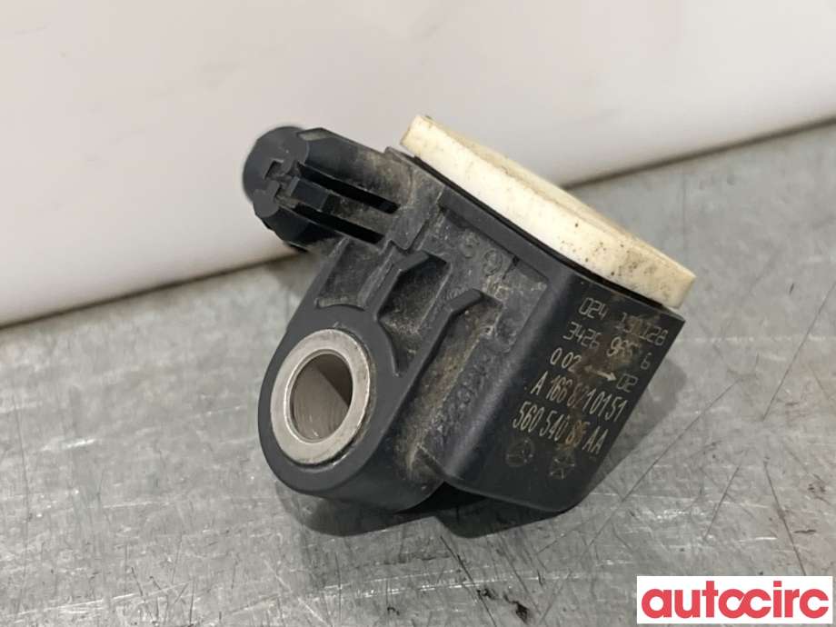 Airbag sensor høyre til Mercedes A-Klasse 2012-2018 (W176) (W176) (MERCEDES|A1668210151|)