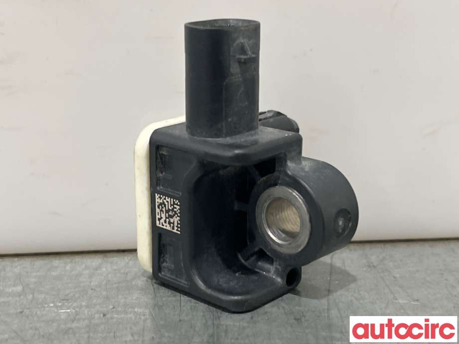 Airbag sensor venstre til Mercedes A-Klasse, 2012-2018 (W176) (W176) (MERCEDES|A1668210151)