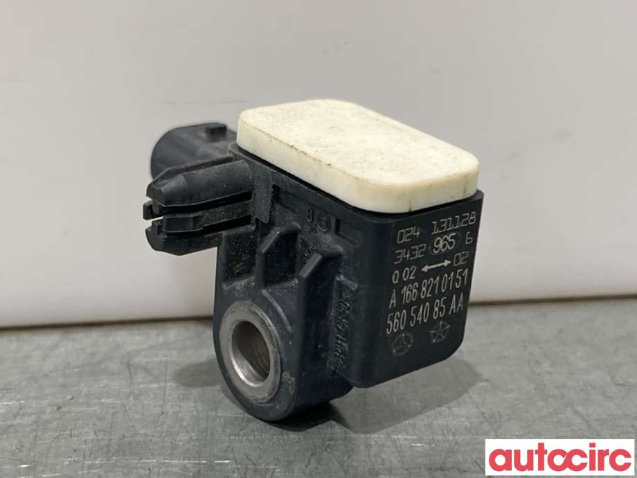 Airbag sensor venstre til Mercedes A-Klasse 2012-2018 (W176) (W176) (MERCEDES|A1668210151|)