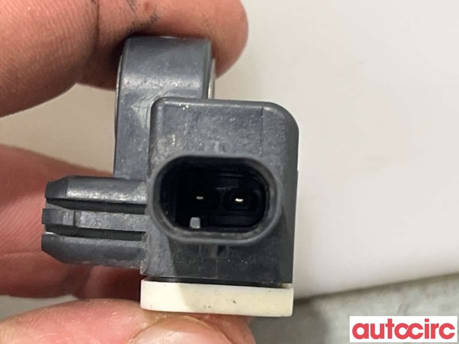 Airbag sensor venstre til Mercedes A-Klasse 2012-2018 (W176) (W176) (MERCEDES|A1668210151|)