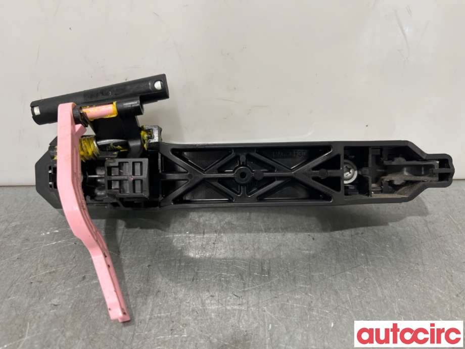 Dørhåndtak utv venstre bak til Suzuki SX4 S-CROSS 2013-->> (Type II) (SUZUKI|82812-57LA0-ZCC||82841-63J31)