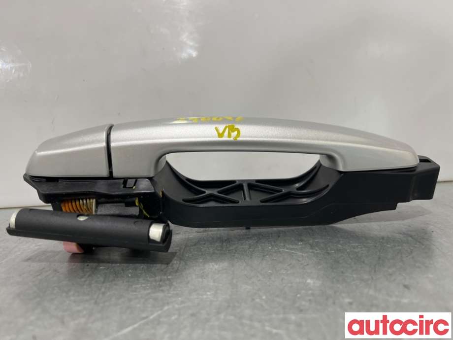 Dørhåndtak utv venstre bak til Suzuki SX4 S-CROSS 2013-->> (Type II) (SUZUKI|82812-57LA0-ZCC||82841-63J31)