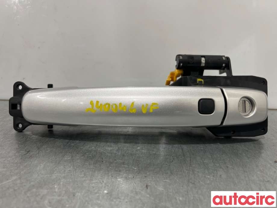 Dørhåndtak utv venstre foran til Suzuki SX4 S-CROSS 2013-->> (Type II) (SUZUKI|82810-57810-ZCC||82821-63J10)