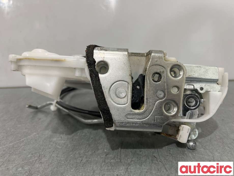 Låsekasse venstre foran til Suzuki SX4 S-CROSS 2013-->> (Type II)  (SUZUKI|82202-61MA0|)