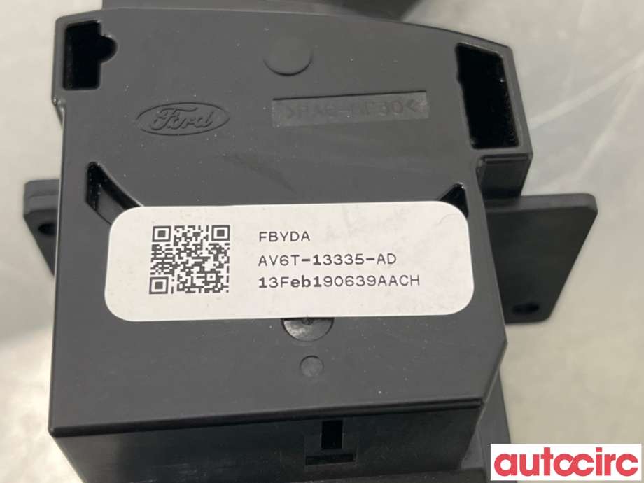 Bryter blink til Ford Focus 2011-2014 (Type III, Fase 1)  (FORD|1883869||AV6T-13335-AD)
