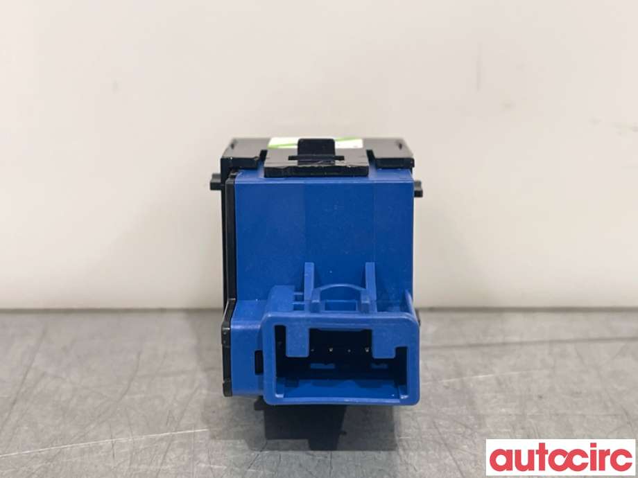 Bryter diverse til Toyota Yaris 2020-->> (Type IV)  (TOYOTA|841520D290|)