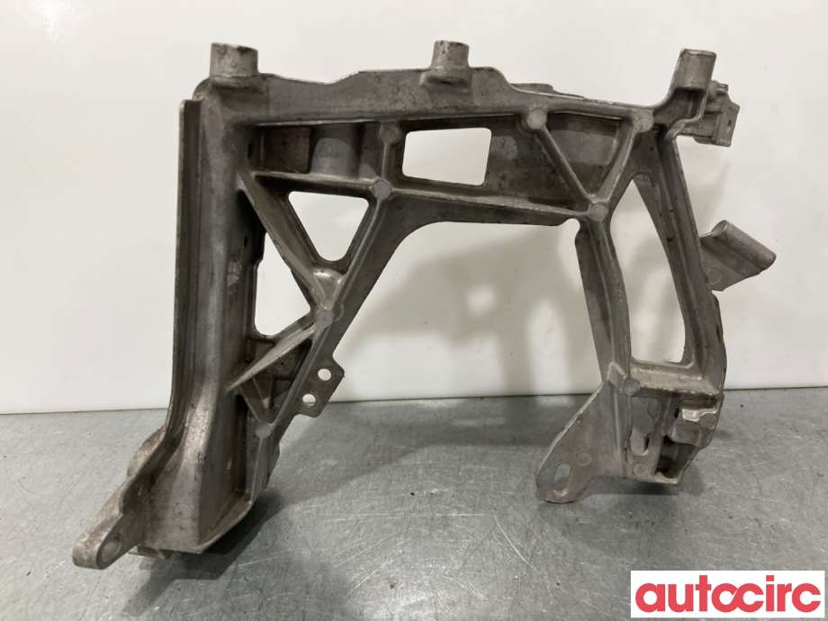 Frontplate til Mercedes C-Klasse 2018-2021 (Fase 2) (W205) (W205) (MERCEDES|A2056203201||A2056221700)