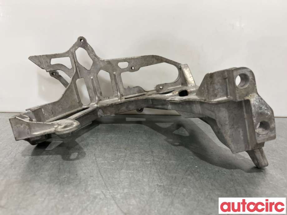 Frontplate til Mercedes C-Klasse 2018-2021 (Fase 2) (W205) (W205) (MERCEDES|A2056203201||A2056221700)
