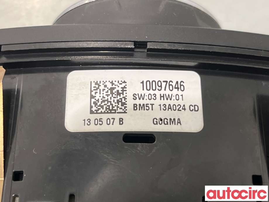 Bryter lys til Ford Focus 2011-2014 (Type III, Fase 1)  (FORD|2048031||BM5T13A024CD)