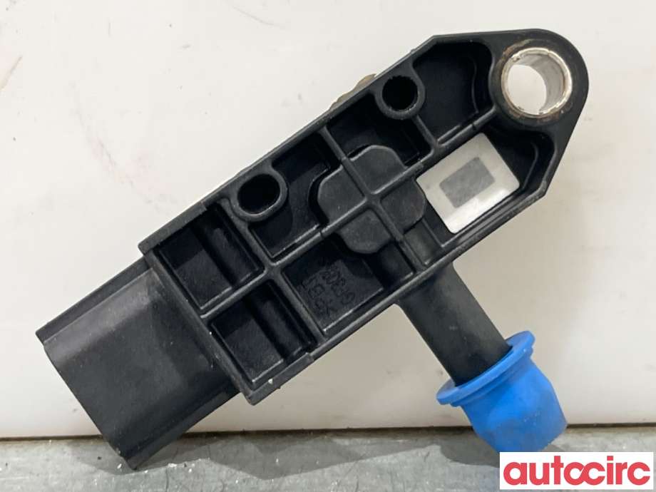 Diverse deler til Renault Laguna 2011-2014 Type III, Fase 2  (RENAULT|8201043914||208152425R)