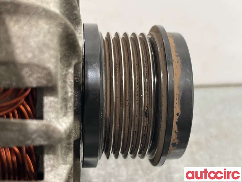 Dynamo til Ford Focus 2011-2014 (Type III, Fase 1)  (FORD|1857696|TG15C183|30659390)