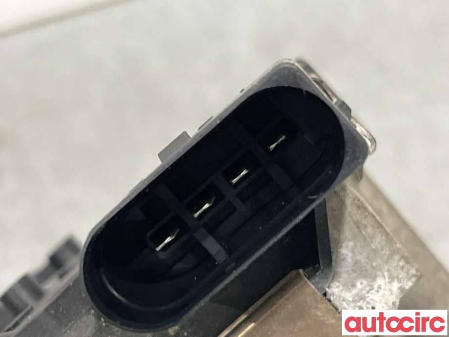 Viskermotor frontrute til Ford Focus 2011-2014 (Type III, Fase 1)  (FORD|2135607||BM51-17504-AF)