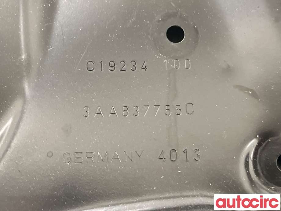 Ruteheis til VW Passat 2011-2015 (B7) (B7) (VOLKSWAGEN|3AA837461C||3AA837755C)