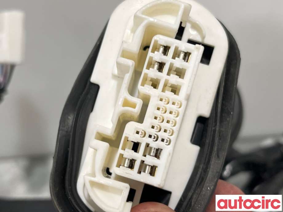 Ledningsnett til Toyota Yaris 2020-->> (Type IV) (TOYOTA|82153K0050||82153-K0050)
