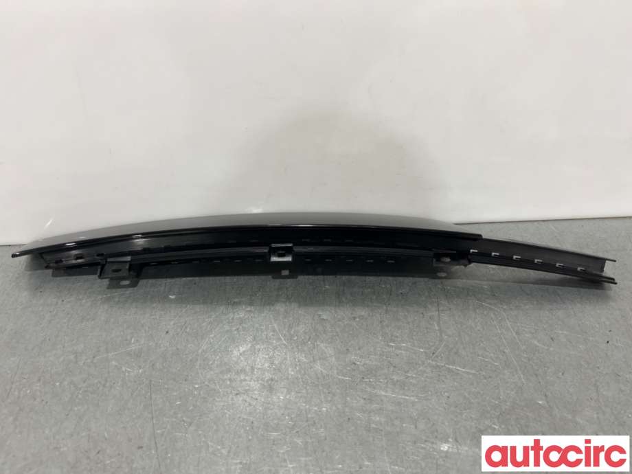 Lister til Volvo XC40 2018-2024  (VOLVO|31448391|)
