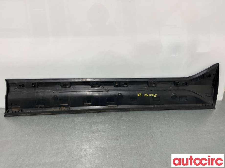 Lister til Volvo XC40 2018-2024  (VOLVO|31448316|)