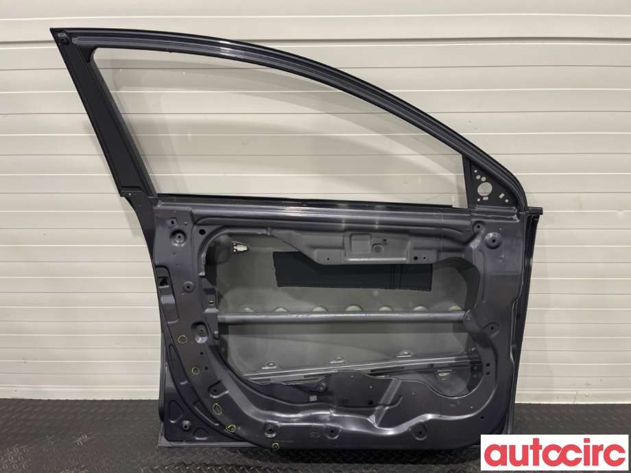 Dør venstre foran til Kia Sportage 2010-2016 (Type III)  (KIA|760033W000|)