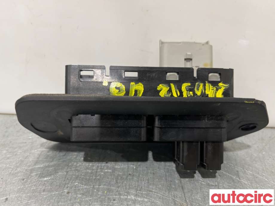 Diverse deler til Mercedes Citan 2012-2021 (W415) (W415) (MERCEDES|A4158201210||8200428700)