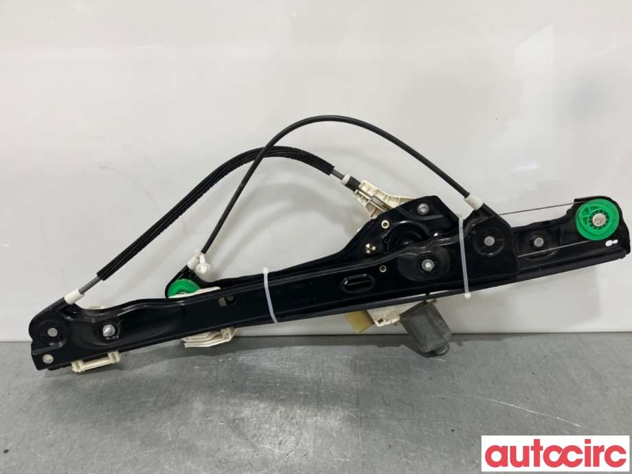 Ruteheis høyre bak til BMW 3-Serie 2005-2011 (E90/E91/E92/E93) (E90/E91/E92/E93) (BMW|67626927027|0130822226|6927027)