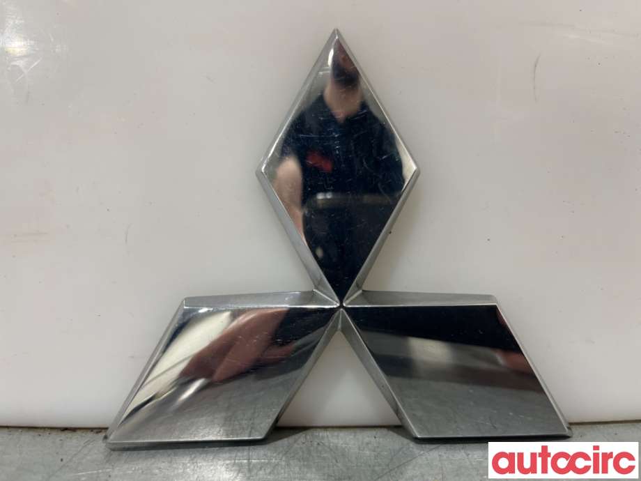 Emblem til Mitsubishi ASX, 2010-2019  (MITSUBISHI|7415A111)