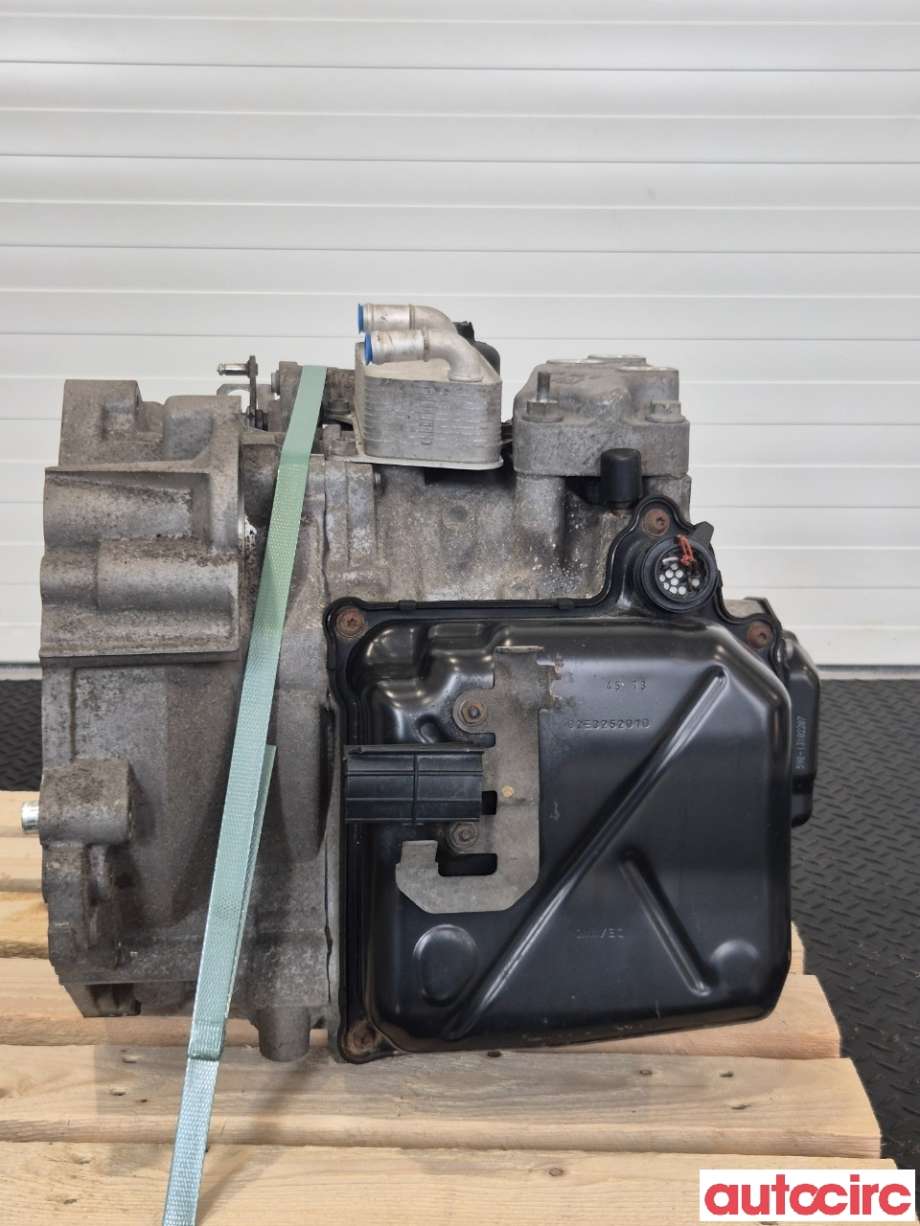 Girkasse manuell 6-trinn til VW Passat 2011-2015 (B7) (B7) (VOLKSWAGEN|02E300016H|PQW|)