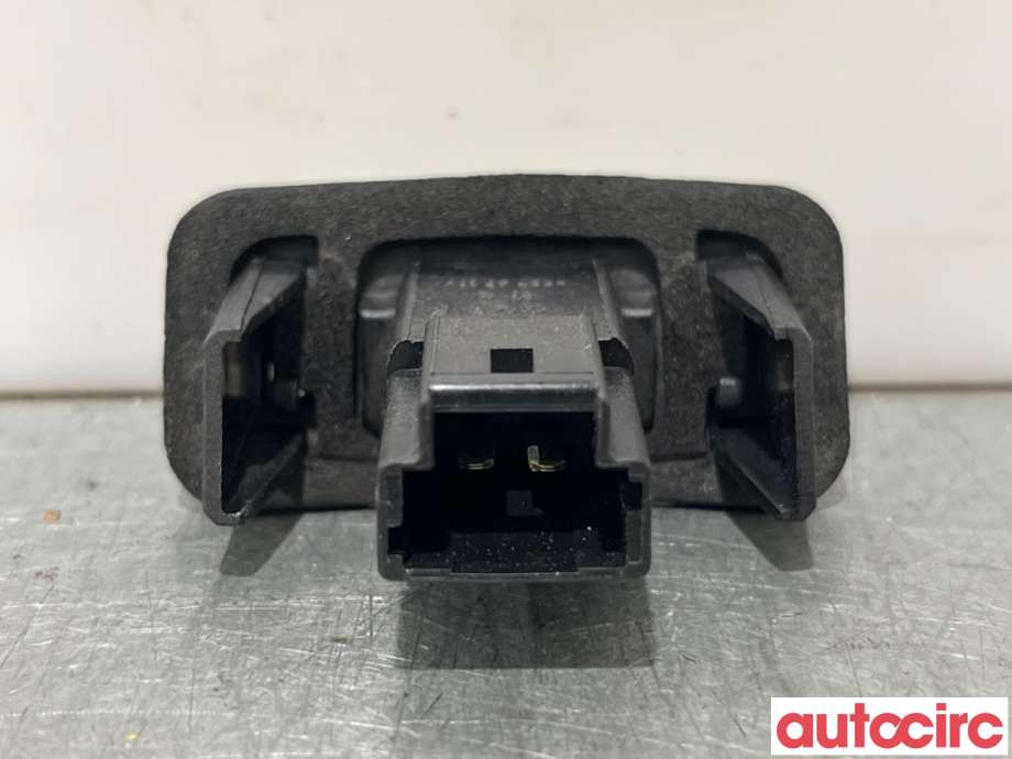 Skiltlys til Peugeot Traveller 2017-->>  (PEUGEOT|6340A3|)