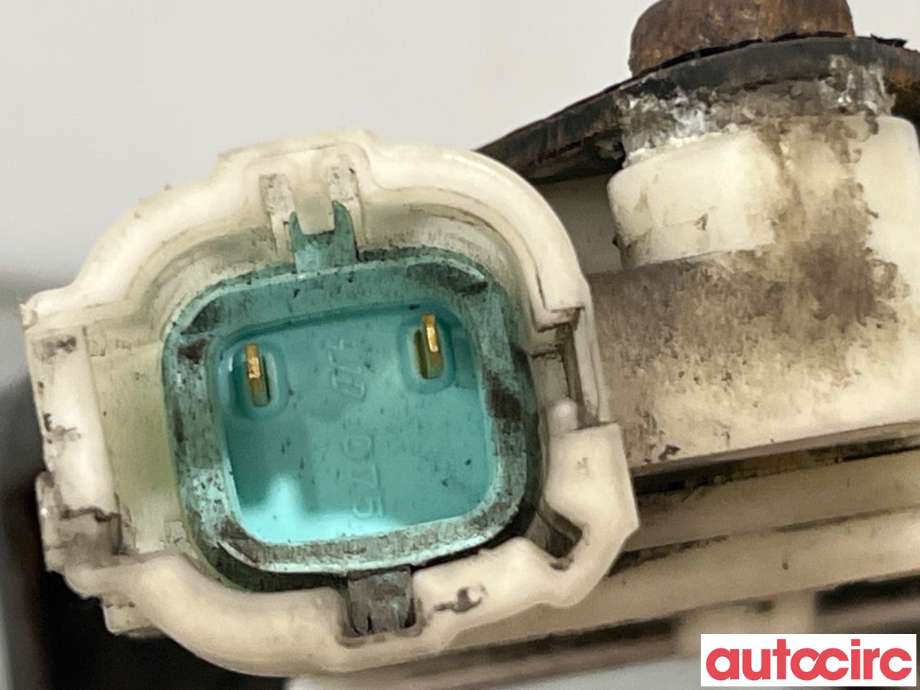 Diverse deler til Nissan Leaf 2011-2017 (Type I) (NISSAN|253E03NF0A|)