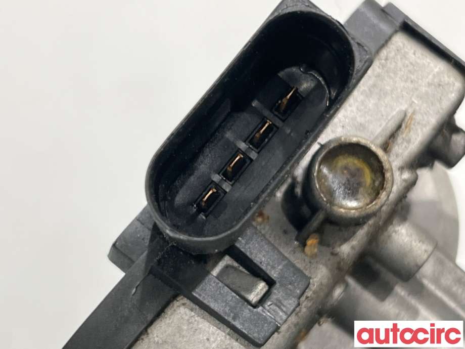 Viskermotor frontrute til Mazda 3 2006-2009 (Type I, Fase 2)  (MAZDA|BN8V-67-37XA|F00S2S2698|BN8V-6737XA)