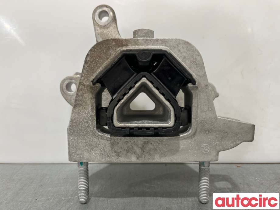 Motorfeste til Peugeot 2008, 2019-->> (Type II)  (PEUGEOT|9826551380)