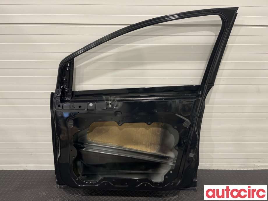 Dør høyre foran til Ford Kuga 2008-2012 (Type I) (FORD|1712678|P8V41S20124AC|)