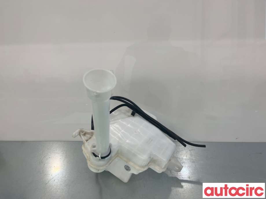 Spylertank til Honda Jazz, 2020-->> (Type IV) (HONDA|76841-TZA-E01)