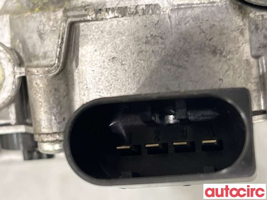 Viskermotor frontrute til BMW 3-Serie 2005-2011 (E90/E91/E92/E93) (E90/E91/E92/E93) (BMW|61617161711|404959|6978263)