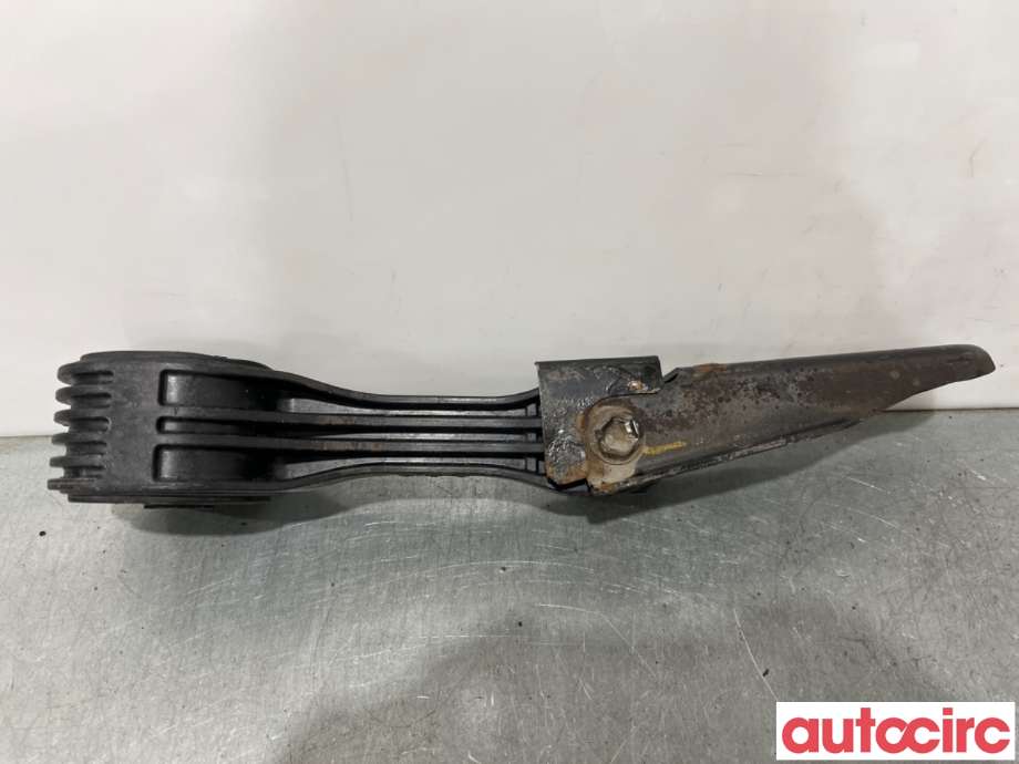 Motorfeste til Suzuki SX4 S-CROSS 2013-->> (Type II) (SUZUKI|11910-61M00|)