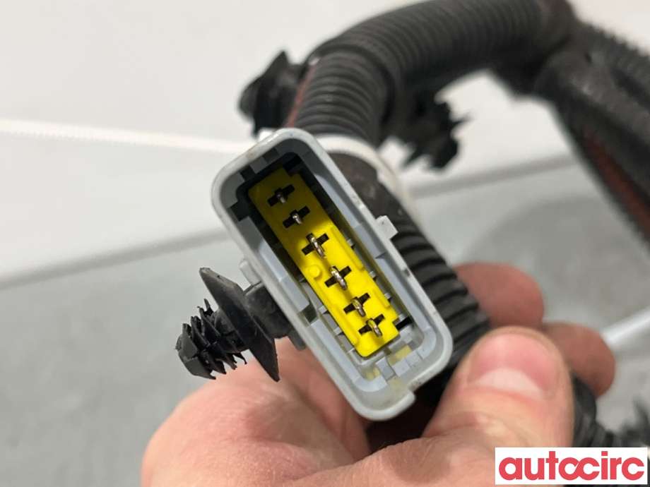 Ledningsnett til Peugeot Expert 2016-->> (Type III)  (PEUGEOT|9806424880|)