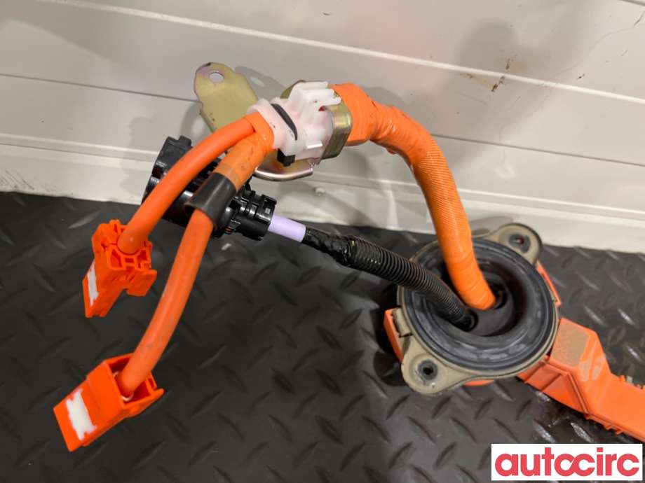 Kabel høy volt (HV) hybrid til Toyota Yaris 2020-->> (Type IV)  (TOYOTA|821H1K0010||821H2K0030)