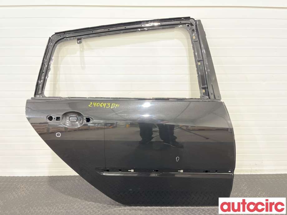 Dør høyre bak til Renault Laguna, 2011-2014 Type III, Fase 2  (RENAULT|821000023R)