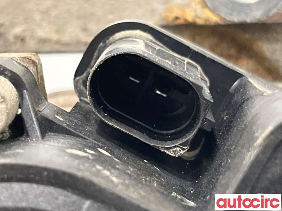 Bremsecaliper høyre bak til VW e-Golf 2017-2020 (Fase 2)  (VOLKSWAGEN|8V0615424D||8V0615424DX)