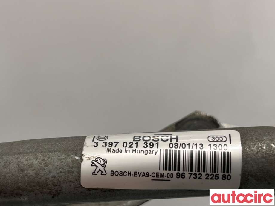 Viskermotor frontrute til Peugeot 208 2012-2019 (Type I)  (PEUGEOT|9673222580|0390241540)
