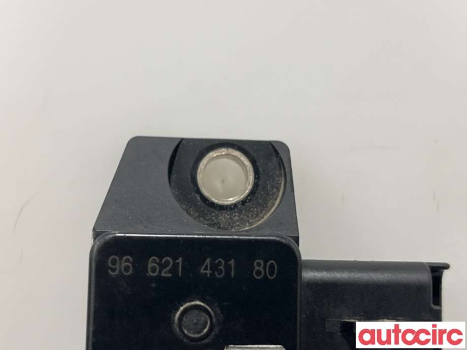 Diverse deler til Peugeot 208 2012-2019 (Type I)  (PEUGEOT|1618Z9||9662143180)
