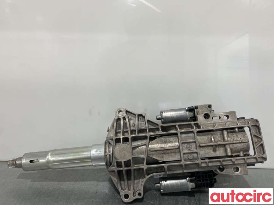 Rattaksel til Mercedes E-Klasse 2016-2023 (W213) (W213) (MERCEDES|A2134608300|)