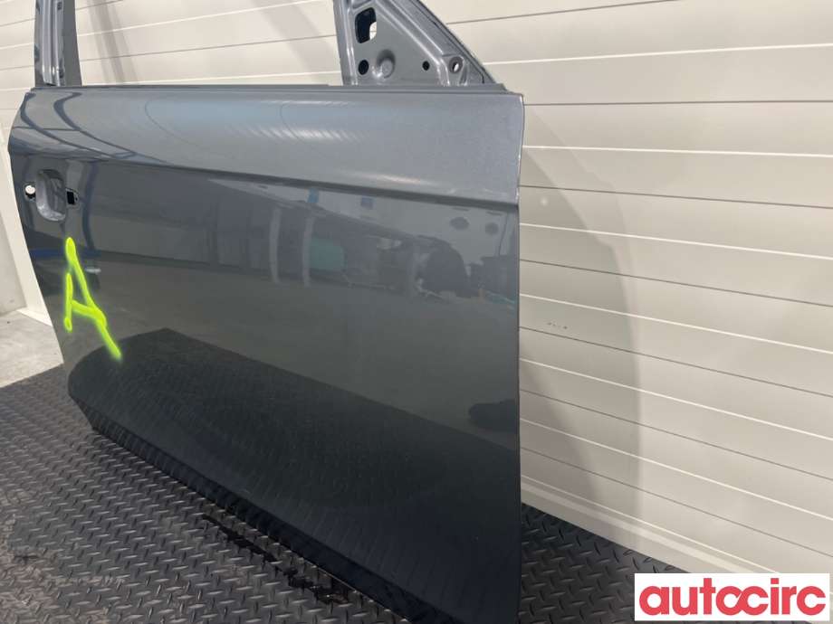 Dør høyre foran til Audi A4, Allroad 2009-2016 (Type I) (B8) (B8) (AUDI|8K0831052J|)