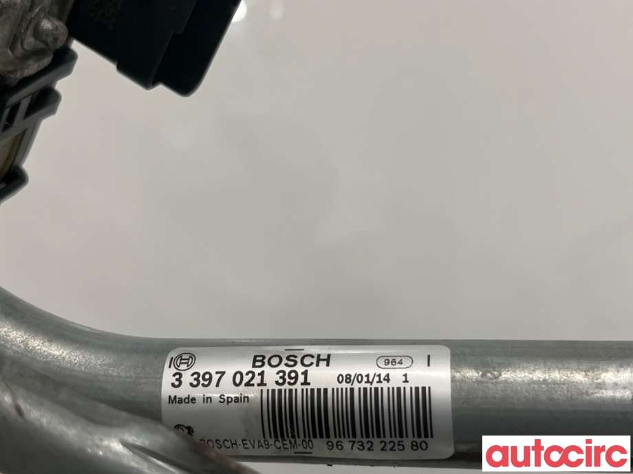 Viskermotor frontrute til Peugeot 2008 2013-2019 (Type I)  (PEUGEOT|9673222580|0390241540)