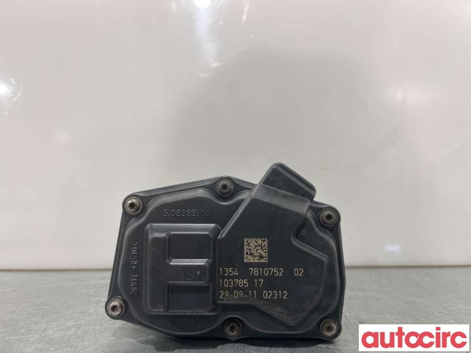 Spjeldhus til BMW 5-Serie 2010-2017 (F10/F11) (F10/F11) (BMW|13547810752|50836903)