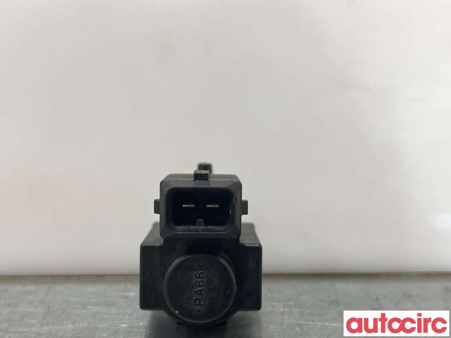 Vakuumventil til BMW 5-Serie 2010-2017 (F10/F11) (F10/F11) (BMW|11747810831|70231800|7810831)