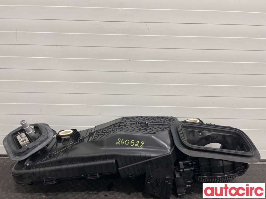 Diverse deler til Mercedes GLC 2015-2022 (X253) (X253) (MERCEDES|A2058309304|)