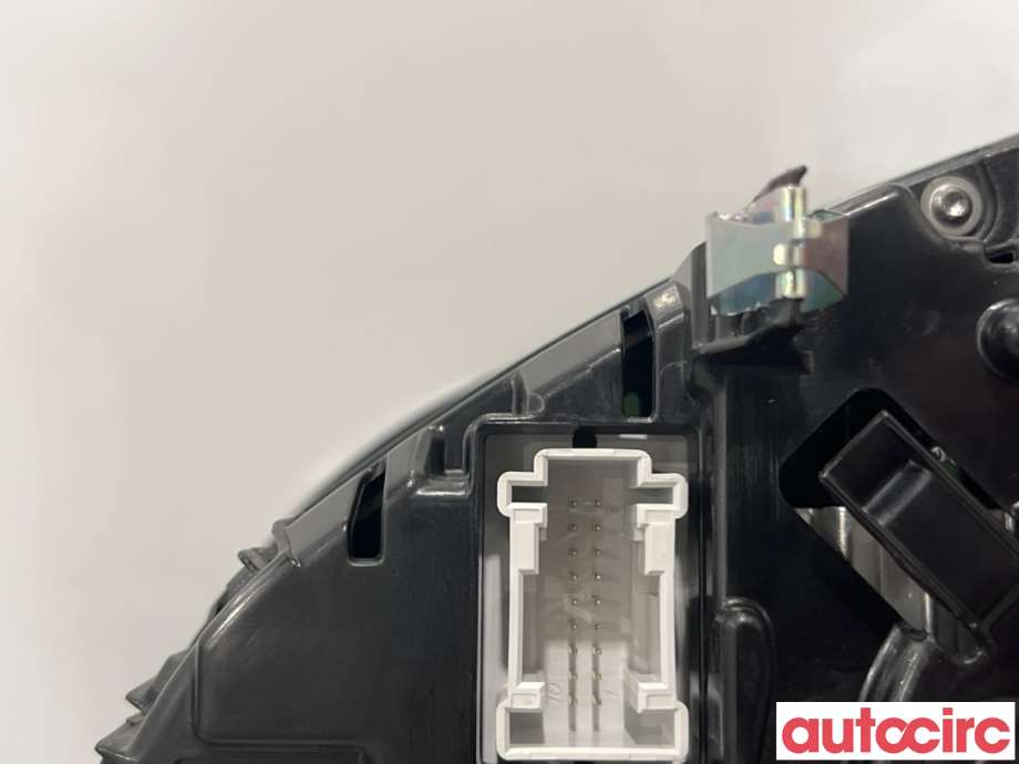 Instrumentpanel til Mercedes GLC 2015-2022 (X253) (X253) (MERCEDES|A2059007722||A2539000006)
