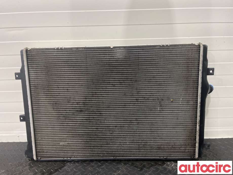 Radiator (manuell gir) til VW Touran 2010-2015 (Type I, Fase 3)  (VOLKSWAGEN|1K0121251DM||1K0121251AB)
