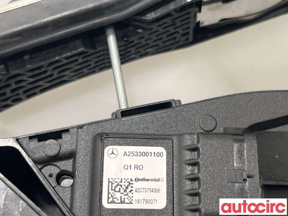 Pedal gass til Mercedes GLC 2015-2022 (X253) (X253) (MERCEDES|A2533001100|)